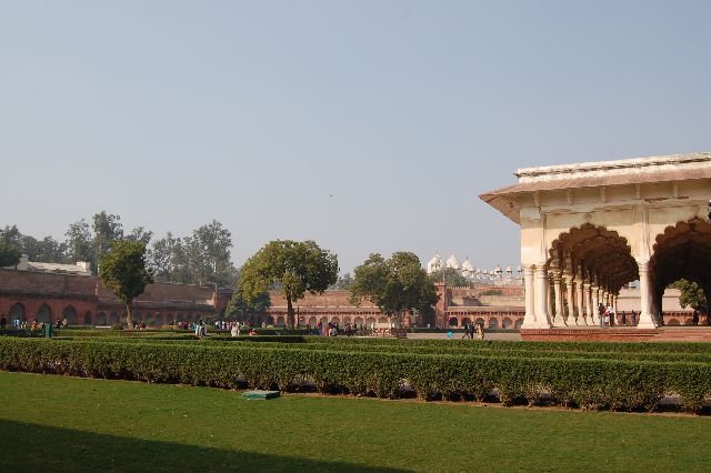 redfort1 (111K)