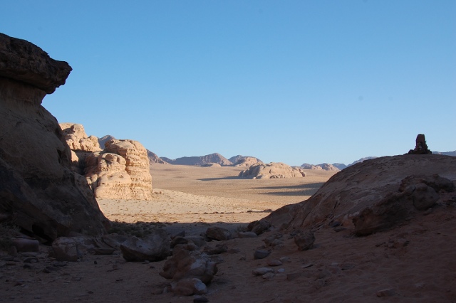 wadirum1 (87K)