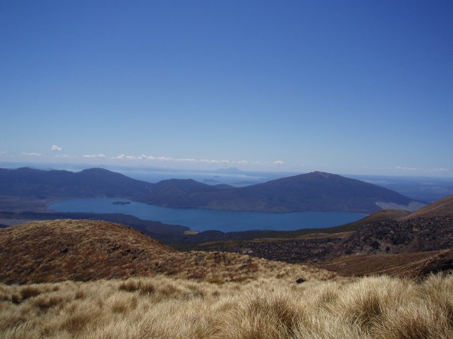 LakeTaupo (51K)